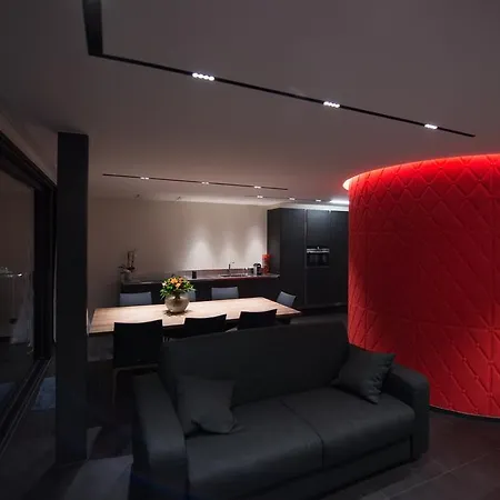 Le Cube *